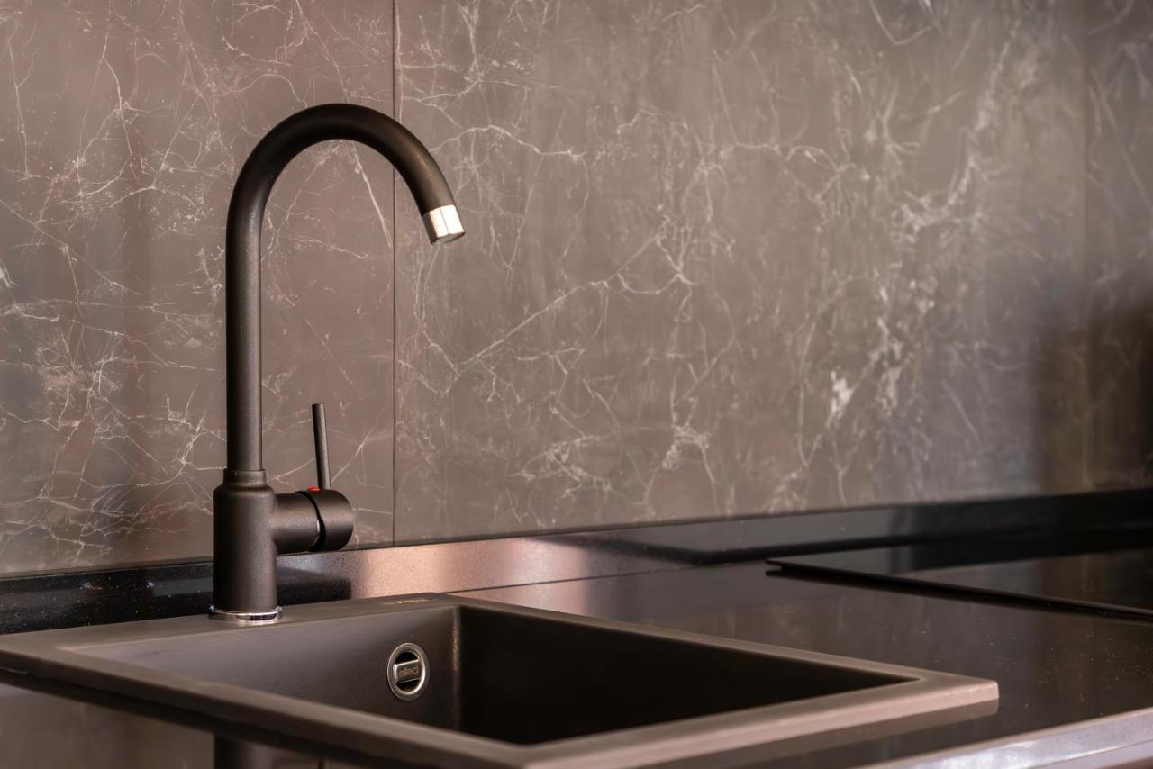 Vittoria'S Luxury Apartment Cagliari Eksteriør billede